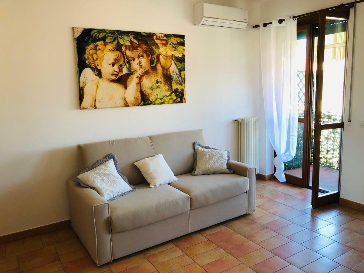 Appartamento Peschiera - Zona Ospedale Pederzoli Пескьера-дель-Гарда Экстерьер фото